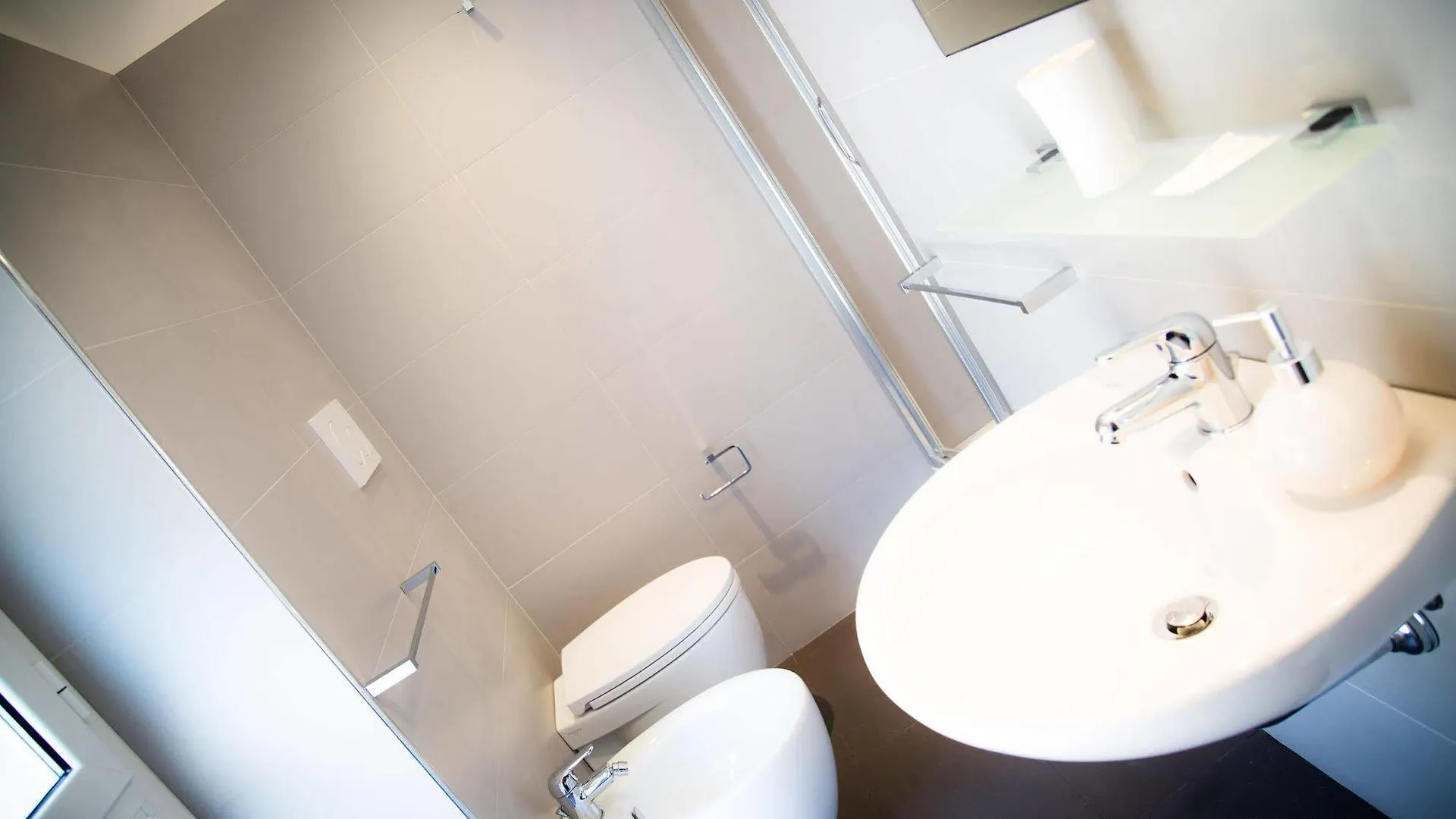 Modern Bnb Rome Guest house