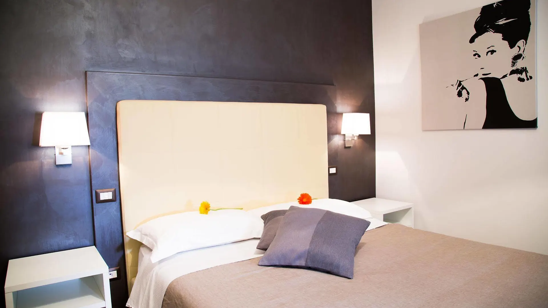 Modern Bnb Rome 2*,